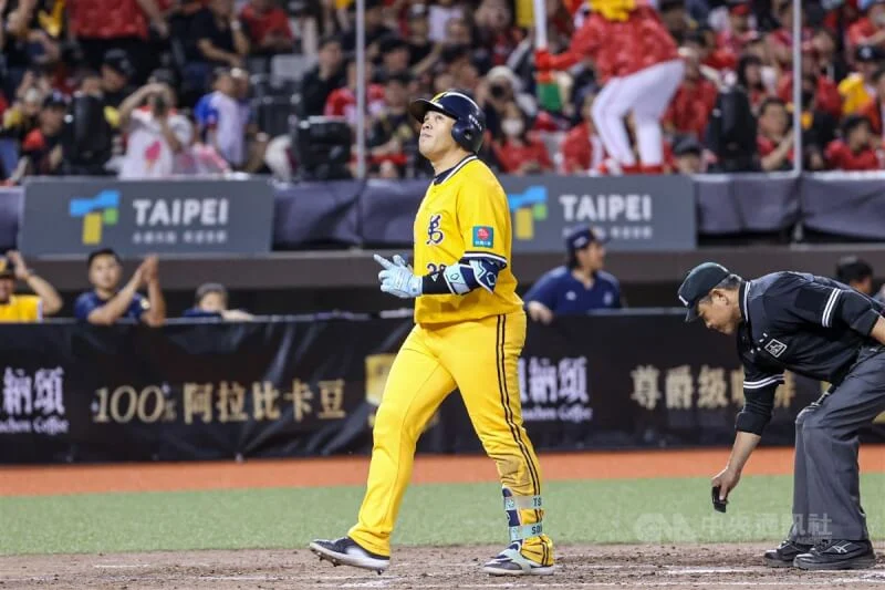 中信兄弟重磅補強：網羅兩位大聯盟資歷洋投，打造堅強五人輪值