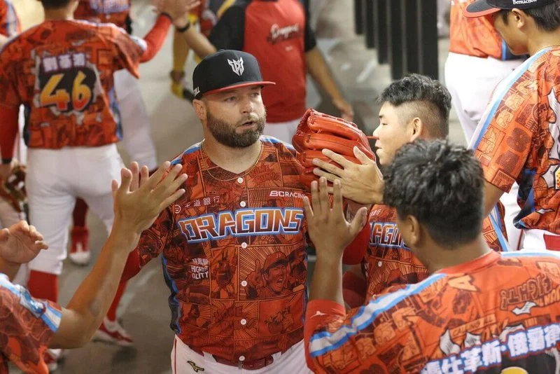 中職／味全龍公布開季五洋投！四位熟面孔，梅賽鍶、蔣銲正式加盟