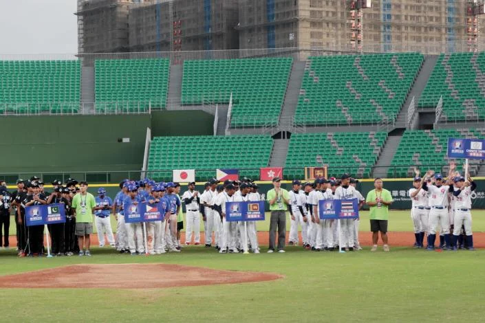 台南亞太棒球中心春訓夯！統一獅領軍，韓職樂天巨人、NC恐龍搶進備戰