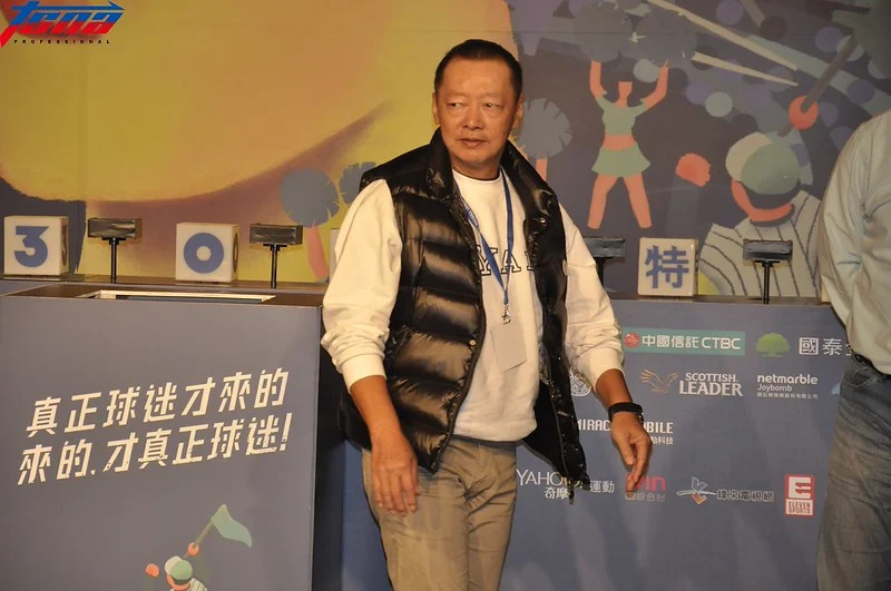 台鋼雄鷹春訓迎來平石洋介客座教練：洪總的溫柔哲學