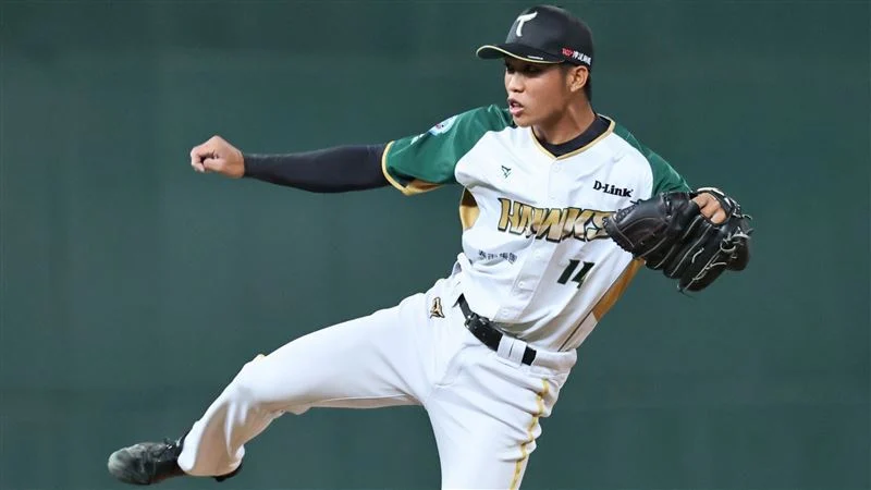 林詩翔變速球驚豔經典賽，美媒盛讚宛如霍夫曼再現