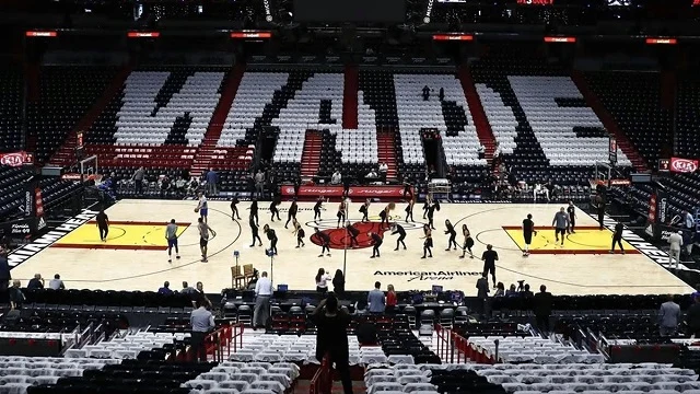 NBA 明星賽先發名單揭曉：詹姆斯 21 年紀錄畫下句點，新世代球星嶄露頭角