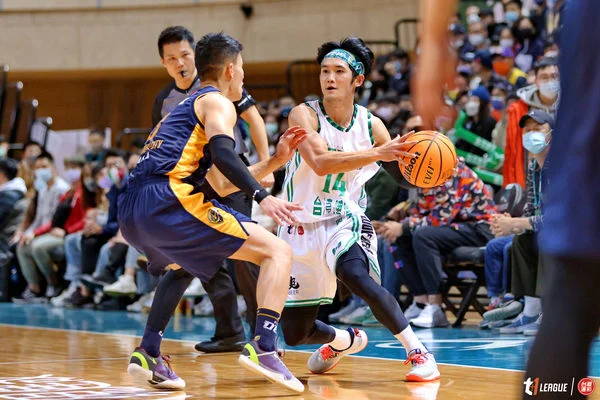 TPBL謝亞軒外線神準狂砍23分，中信特攻逆轉戰神終止連敗頹勢