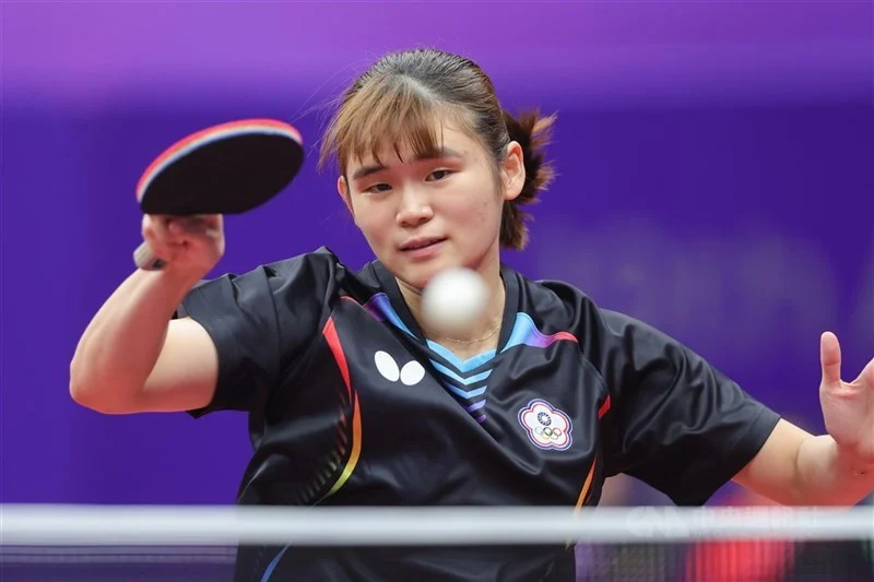 亞洲盃桌球賽:19歲台灣新秀張佑安力克香港名將黃鎮廷,勇闖八強!