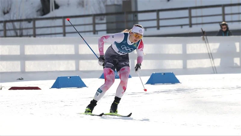 余睿在米蘭冬奧越野滑雪賽事中取得第64名，滿載而歸的第二型快樂