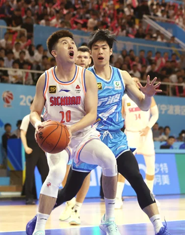 柯瑞宣告2027年重返三分球大賽，力邀湯普森上演「浪花兄弟」經典對決