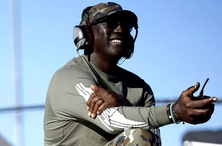 籃球之神重現身手！喬丹近年罕見投籃畫面曝光，引爆全球籃球迷回憶殺