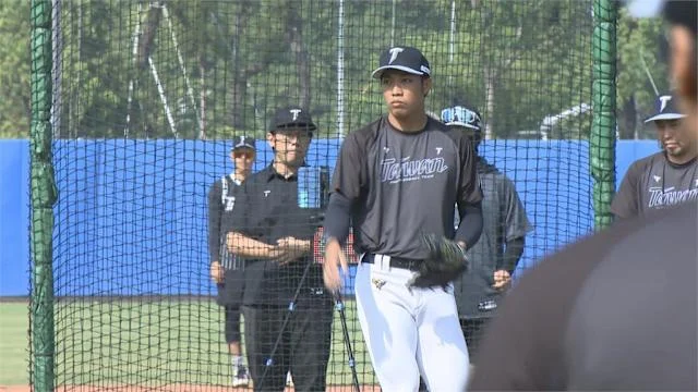 馬里寧挑戰奧運史上首次艾克索四周跳，安全優先考量