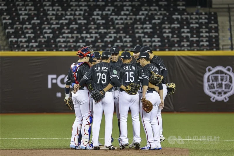 WBC 台灣隊 30 人名單深度分析：捕手選擇與外野佈局的戰術考量