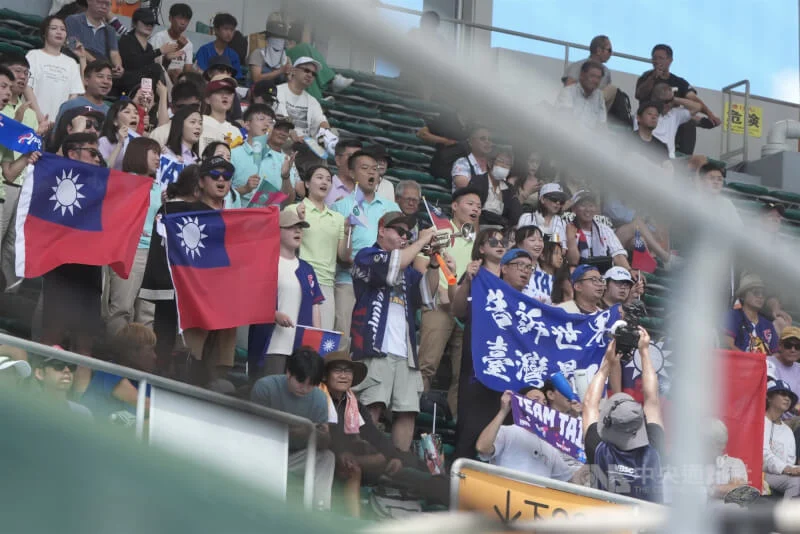 「台灣尚勇」精神燃燒東京巨蛋：經典賽首戰雖敗猶榮，球迷熱情力挺