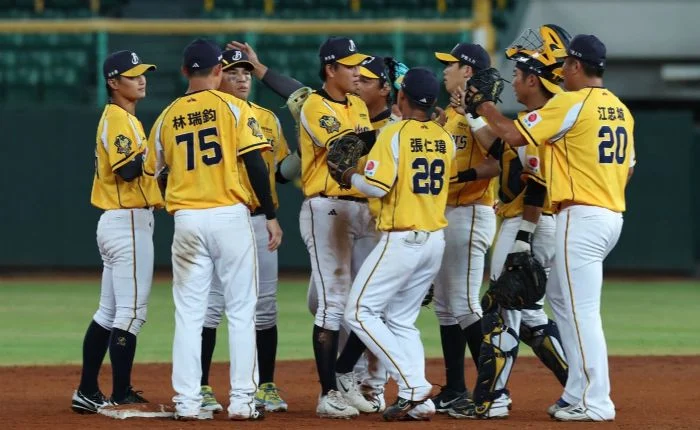 中職中信兄弟遠征墨西哥BCL:亞洲棒球新篇章