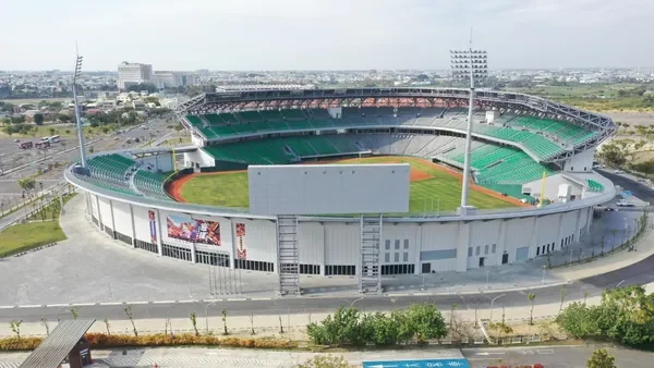 台南亞太成棒主球場盛大開幕:首場職棒賽門票銷售一空,點燃府城棒球熱情