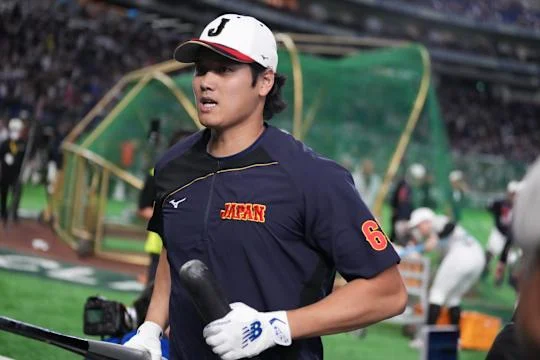 大谷翔平「對鏡頭萌笑」引爆話題：WBC日韓戰場上的手勢與表情解讀