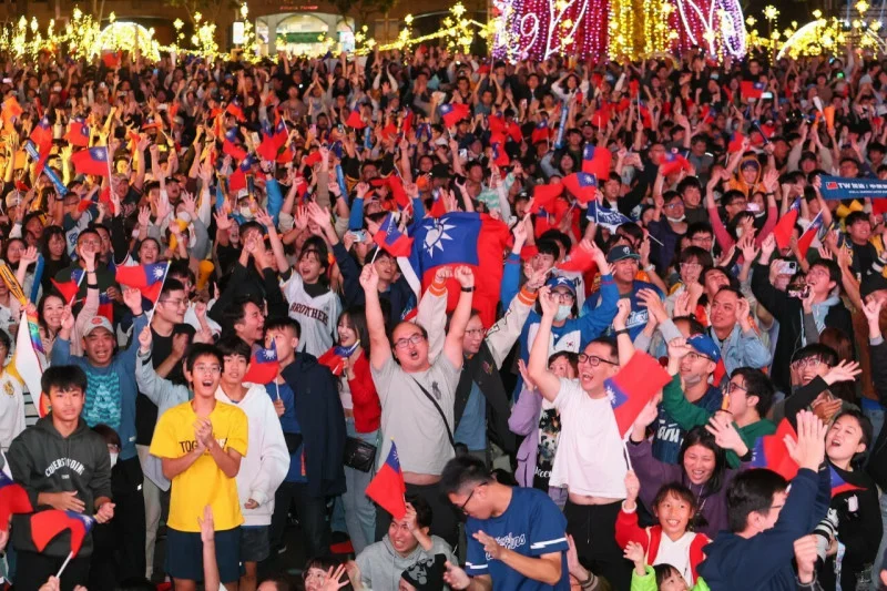 新竹市WBC直播派對熱鬧登場！應援女孩助陣，力挺中華隊勇奪佳績