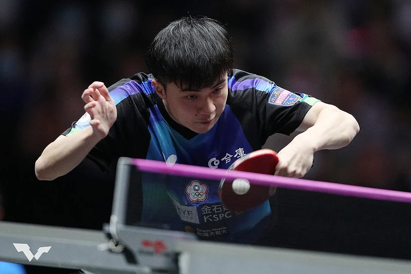 林昀儒WTT重慶冠軍賽旗開得勝：逆轉瑞典名將，挺進下一輪