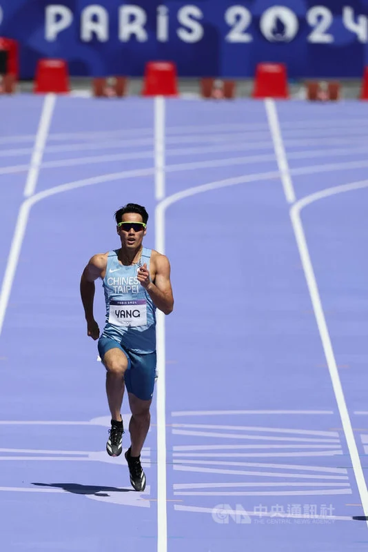 楊俊瀚新賽季首戰跑出10秒11,雖超風速仍展現滿意表現