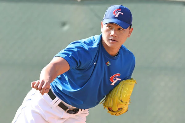 江少慶走出低谷,重拾笑容:展望四月重返投手丘