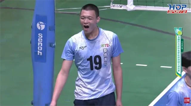 高球傳奇老虎伍茲佛州車禍翻車:藥物影響下駕駛遭逮捕事件始末