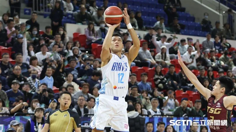 PLG林志傑寶刀未老轟19分,富邦勇士末節逆轉勝洋基工程