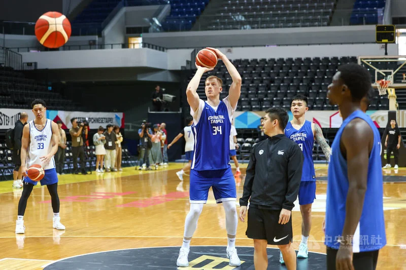 2026 世界盃迦納隊面臨嚴峻挑戰：英格蘭、克羅埃西亞成晉級路上的巨石