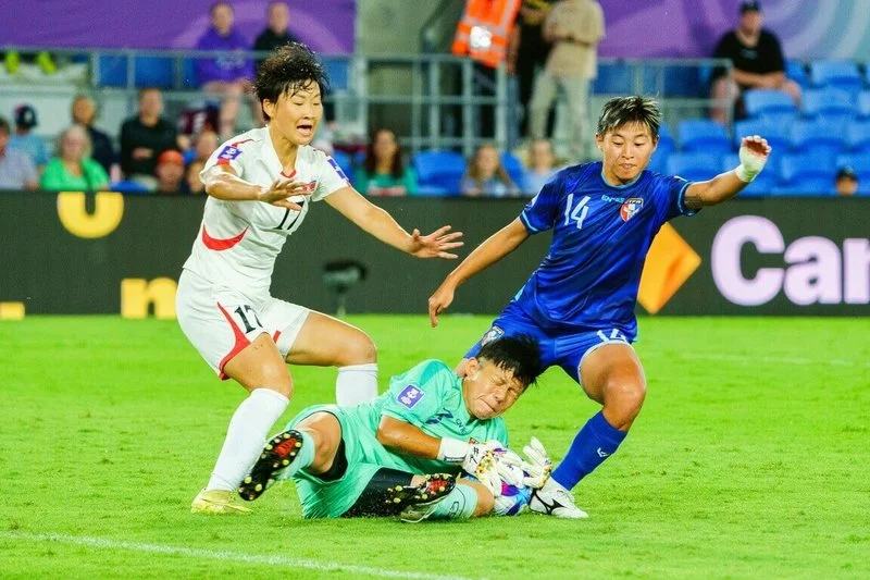 世足經典：馬拉度納的「上帝之手」與「世紀進球」— 從爭議到神話的永恆瞬間