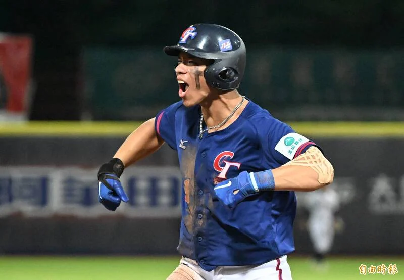 柯敬賢獲胡金龍心法展開全新球季　道奇1A球場升級體驗