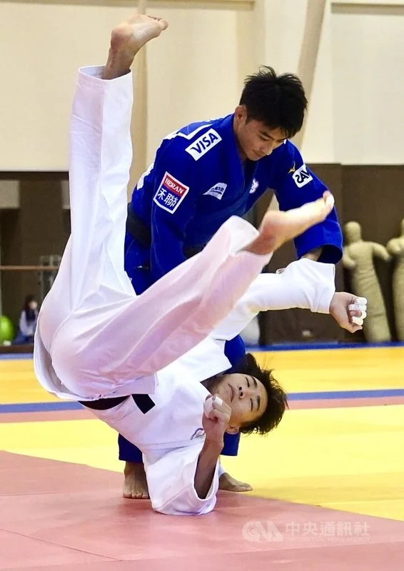 楊勇緯亞錦賽惜敗巴林新秀，連三年奪銀，備戰亞運之路仍充滿希望