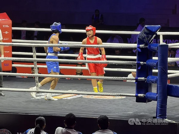 法務部長鄭銘謙為中信兄弟開球宣傳打詐引爭議：球迷質疑成效