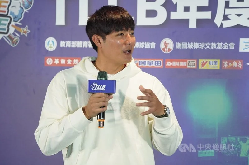 王維中遭前隊友猛攻,台鋼雄鷹展現韌性逆轉勝