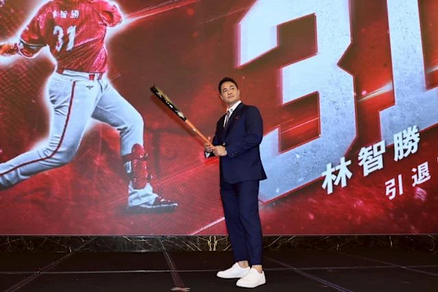 老虎伍茲藥駕風波：車禍被捕細節曝光，與總統通話成謎