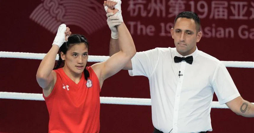 陳念琴勇闖亞錦賽決賽:停電插曲下的勝利,教練讚狀態絕佳