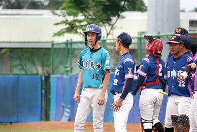 U18東岸聯盟：玉里高中混血投手蔡沁佑好投，帶動球隊氣氛