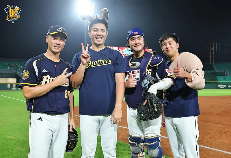 中職兄弟火力全開!黃韋盛滿貫砲、鄭浩均9K封鎖,終止連敗氣勢如虹