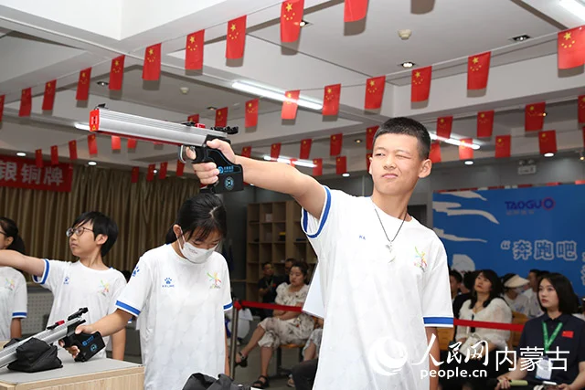 全障運射擊英雄黃正豪：跳脫舒適圈，航空業衛冕之路