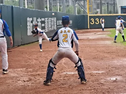 台中市青少棒隊勇奪陽信盃冠軍,葉壘榮膺MVP,取得小馬聯盟亞太區代表權