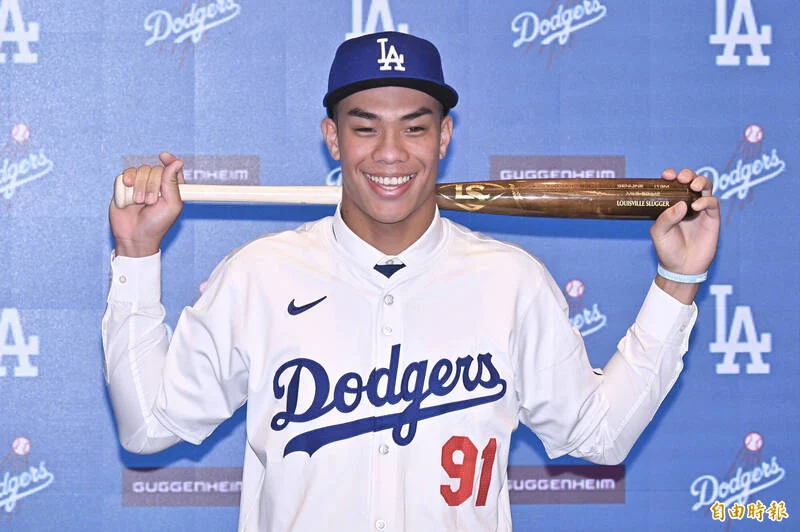 台灣小將閃耀美職小聯盟：柯敬賢生涯首度雙響砲，潘文輝中繼奪勝，林盛恩吞敗
