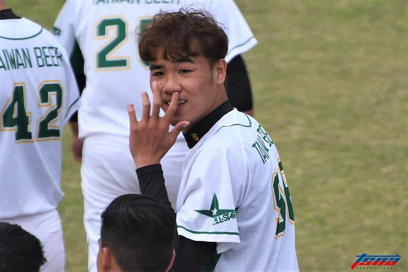 李晨薰新人聯盟中繼無失分奪首勝：旅美生涯新里程碑